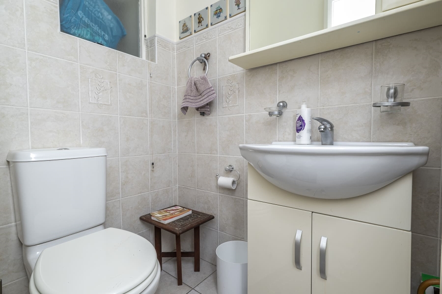 3 Bedroom Property for Sale in Kenilworth Upper Western Cape